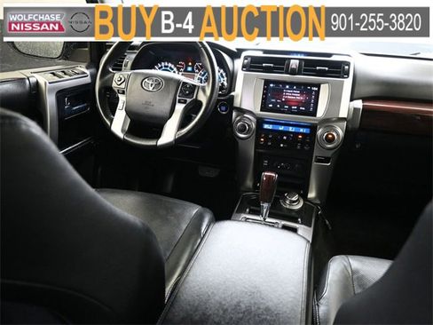 Used 2018 Toyota 4Runner SR5 image 10