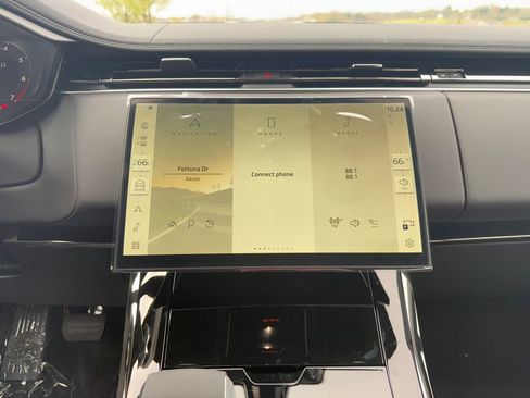 New 2026 Land Rover Range Rover Sport SE AWD/4WD image 21