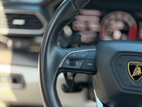 Used 2024 Lamborghini Urus S image 44