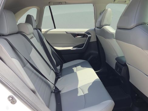 Certified 2023 Toyota RAV4 XLE Premium AWD/4WD image 23