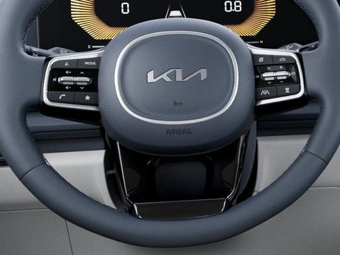 New 2026 Kia Carnival EX FWD image 24