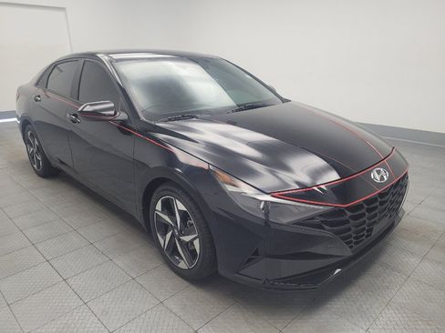 Used 2023 Hyundai Elantra SEL w/ Convenience Package FWD image 13