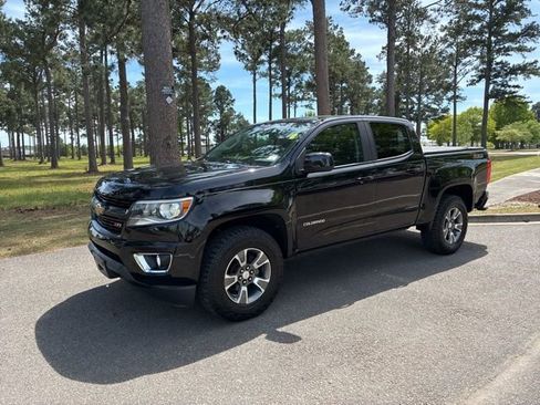 Used 2017 Chevrolet Colorado Z71 image 6