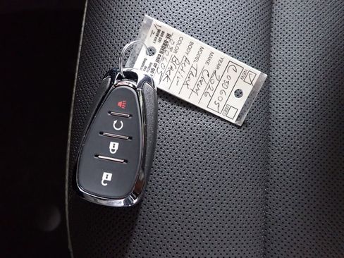 New 2026 Chevrolet Trax ACTIV w/ Sunroof Package image 35