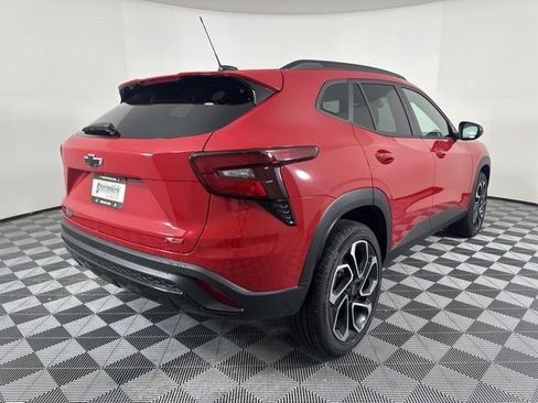 New 2026 Chevrolet Trax RS w/ Sunroof Package image 3