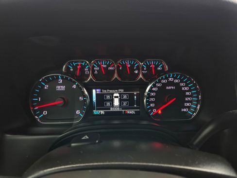 Used 2018 Chevrolet Tahoe LS image 27