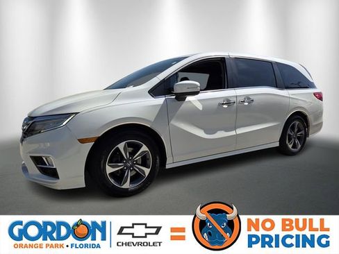 Used 2018 Honda Odyssey Touring image 1