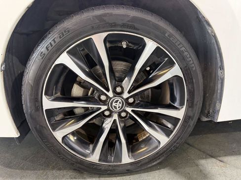 Used 2017 Toyota Corolla XSE w/ Carpet Mat Package (TMS) FWD image 10