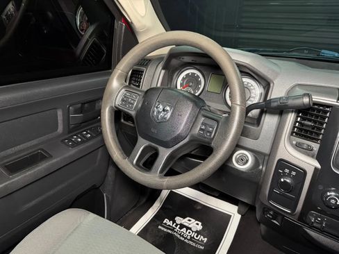 Used 2014 RAM 1500 Express AWD/4WD image 18