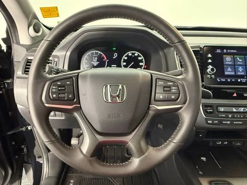 Used 2025 Honda Ridgeline RTL image 16