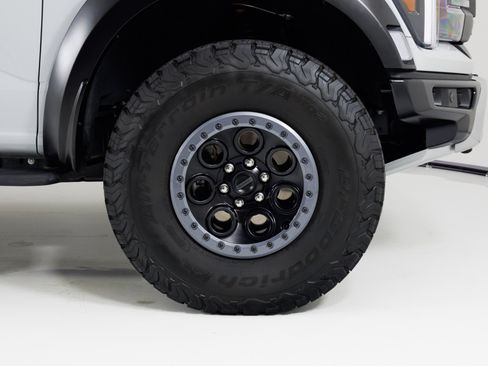 Used 2024 Ford F150 Raptor AWD/4WD image 12