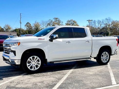 Used 2022 Chevrolet Silverado 1500 LTZ w/ LTZ Premium Package image 10