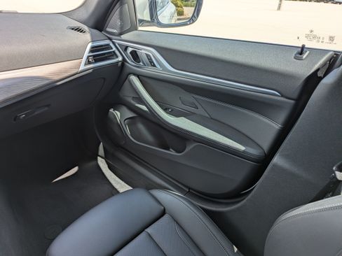 Used 2025 BMW i4 xDrive40i AWD/4WD image 16