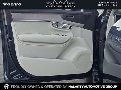New 2026 Volvo XC90 B6 Ultra w/ Protection Package image 15