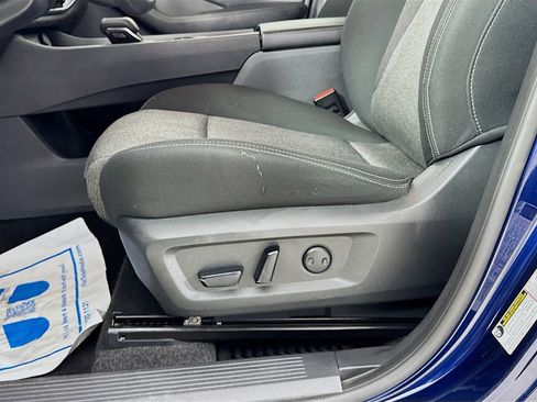 Used 2024 Nissan Rogue SV FWD image 22