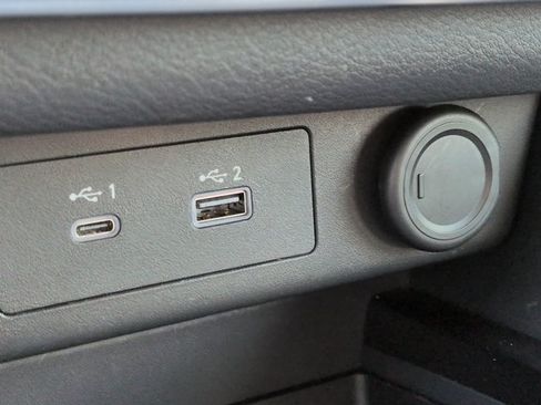 Certified 2022 Nissan Rogue SV FWD image 21