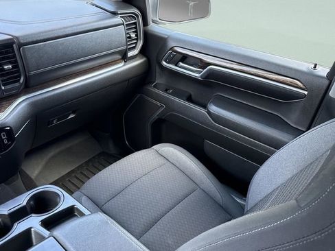 Used 2023 GMC Sierra 1500 SLE RWD image 27