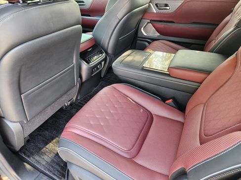 Used 2025 INFINITI QX80 Autograph AWD/4WD image 27