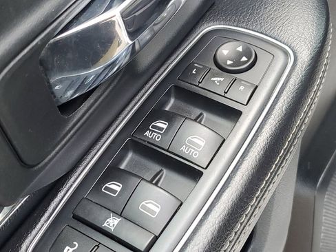 Used 2017 RAM 1500 Sport w/ Sport Premium Group image 20