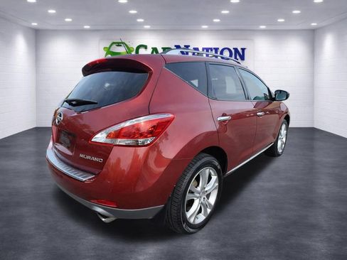 Used 2011 Nissan Murano LE w/ Navigation Pkg image 2