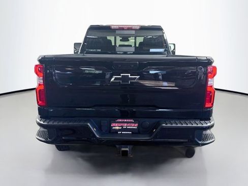 Used 2024 Chevrolet Silverado 2500 LTZ w/ LTZ Plus Package AWD/4WD image 7