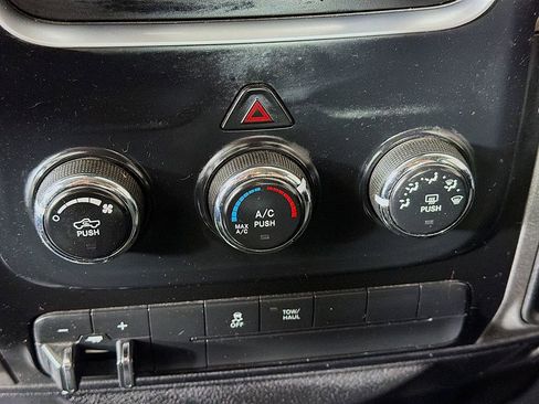 Used 2015 RAM 2500 Tradesman w/ Popular Equipment Group image 29