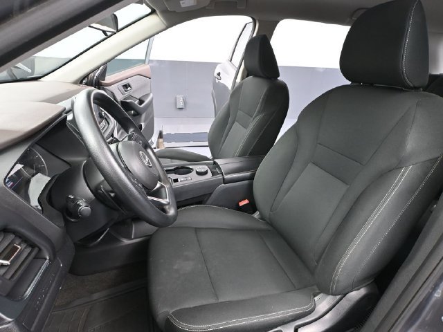 Used 2023 Nissan Rogue S AWD/4WD image 17