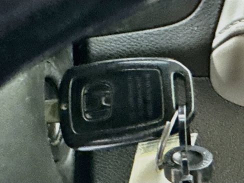 Used 2016 Honda HR-V LX image 18