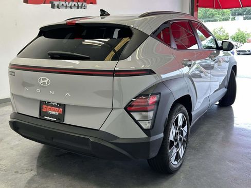 Used 2024 Hyundai Kona SEL FWD image 3
