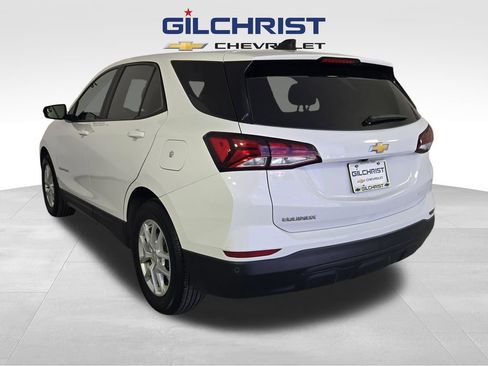 Used 2023 Chevrolet Equinox LS w/ LS Convenience Package image 7