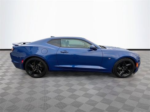 Used 2022 Chevrolet Camaro SS image 8