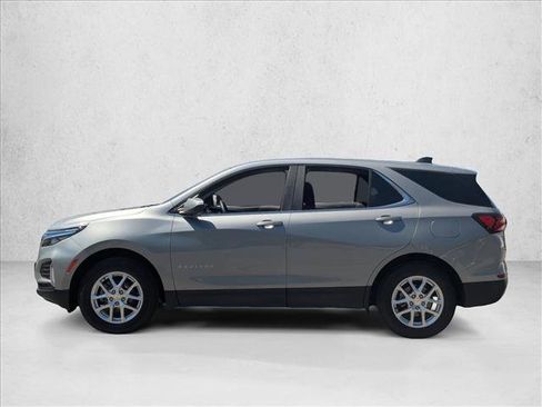 Used 2023 Chevrolet Equinox LT AWD/4WD image 9