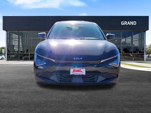 New 2025 Kia EV6 Light image 3