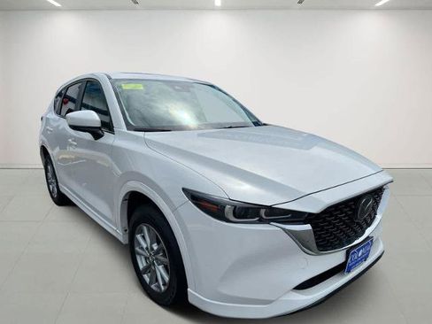 Used 2025 MAZDA CX-5 AWD 2.5 S w/ Preferred Package image 4