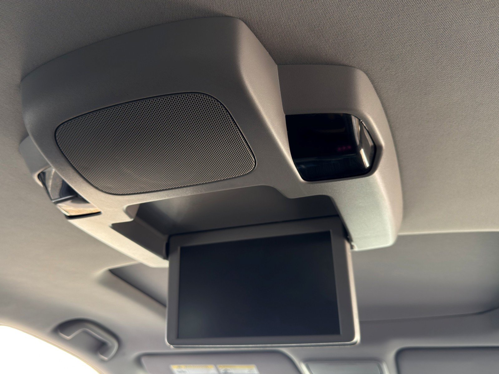 Used 2020 Honda Pilot Touring image 36