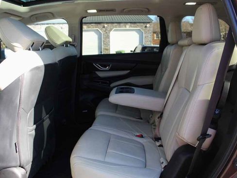 Used 2019 Subaru Ascent Limited image 30