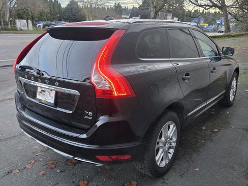 Used 2016 Volvo XC60 T5 Premier image 5