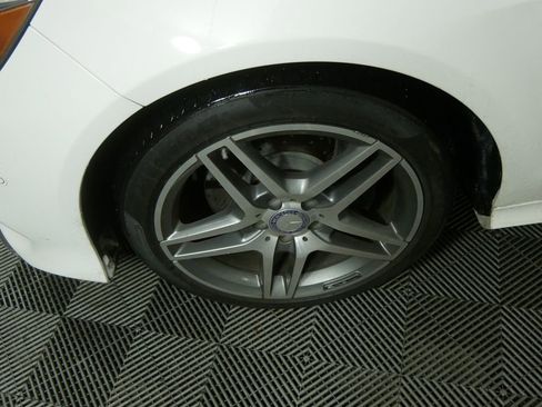 Used 2014 Mercedes-Benz E 350 E 350 image 9