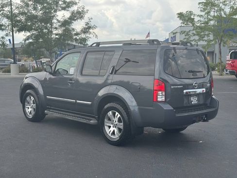 Used 2012 Nissan Pathfinder Silver RWD image 9
