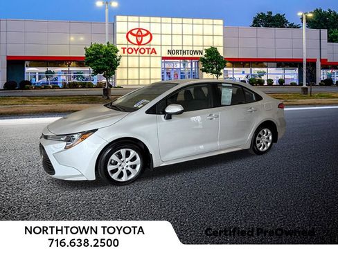 Used 2023 Toyota Corolla LE image 1