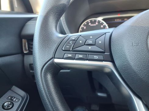 Certified 2023 Nissan Sentra SV FWD image 20