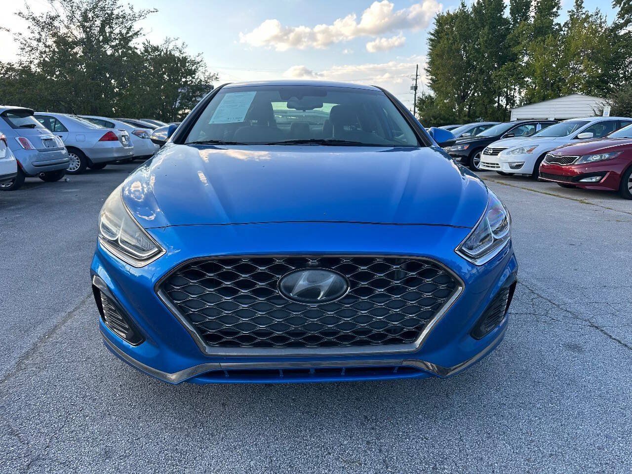 Used 2019 Hyundai Sonata SEL w/ Tech Package 02 FWD image 3