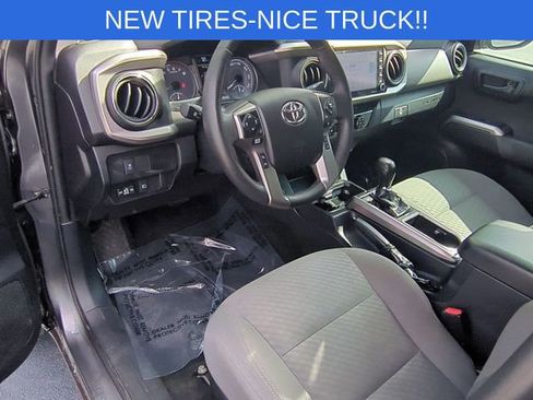 Used 2021 Toyota Tacoma SR5 image 12