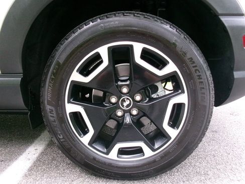 Used 2024 Ford Bronco Sport Outer Banks w/ Tech Package AWD/4WD image 36