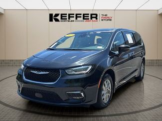 Certified 2023 Chrysler Pacifica Touring-L FWD video 1