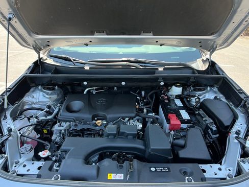 Used 2023 Toyota RAV4 XLE w/ Convenience Package image 23