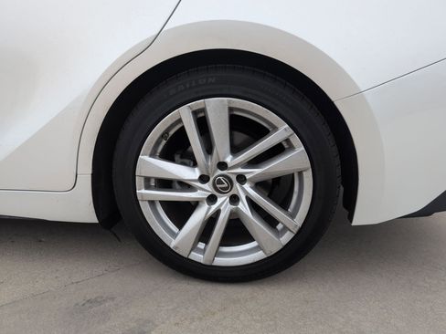 Used 2021 Lexus IS 300 w/ Accessory Package 2 image 15