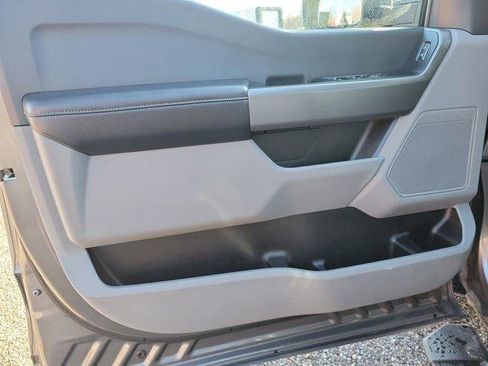 Used 2025 Ford F350 XLT AWD/4WD image 19