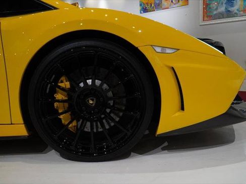 Used 2004 Lamborghini Gallardo AWD/4WD image 26