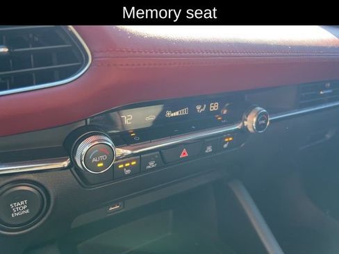 Used 2021 MAZDA MAZDA3 s image 9